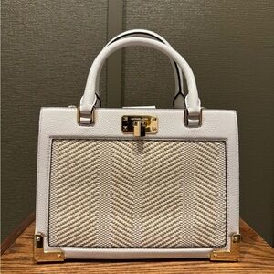 (BARELY WORN) Michael Kors Kinsley MD Accordion Leather & Straw Weaved Satchel